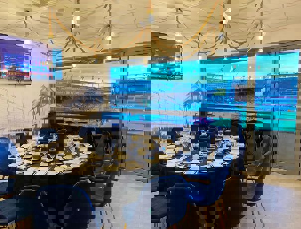 Executive Boxes 7